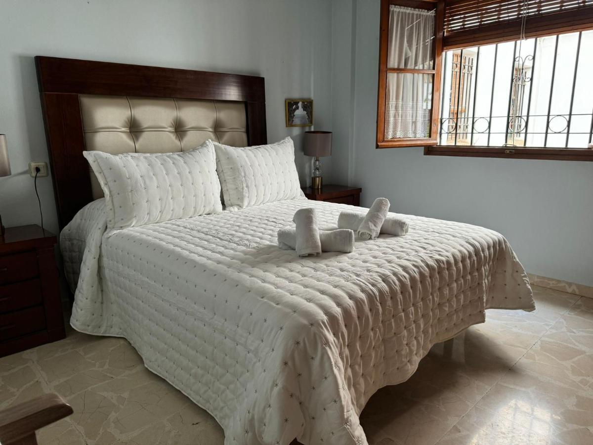 Apartamento Buen Pastor Con Parking Gratuito قرطبة المظهر الخارجي الصورة